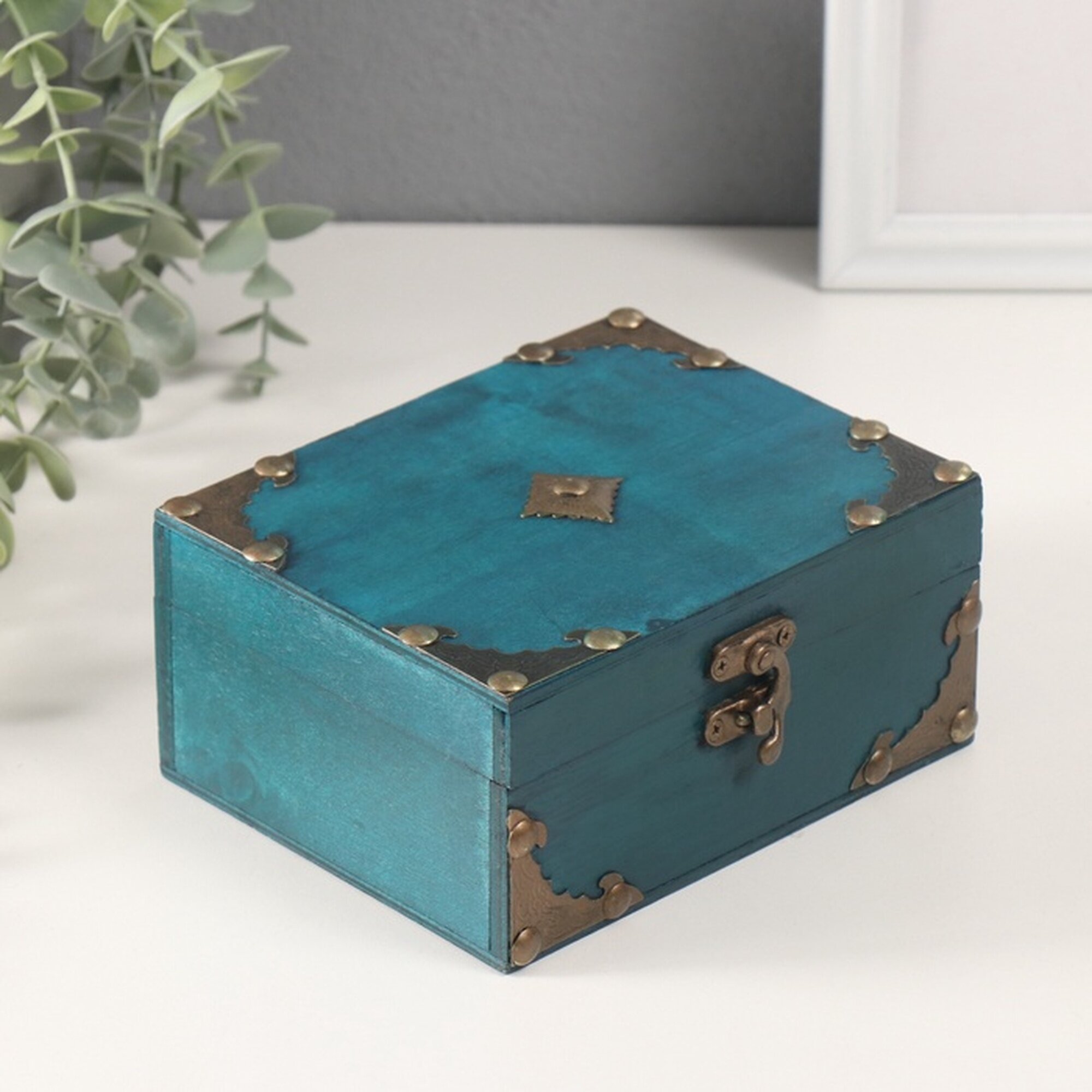 Шкатулка для украшений «Сундук. Адриана», дерево, голубая, 15×12×7 см