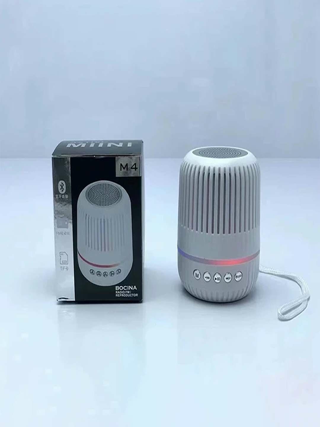 Портативный Bluetooth-динамик 2E "SoundXPod", поддержка различных форматов аудио, время работы до 10 ч