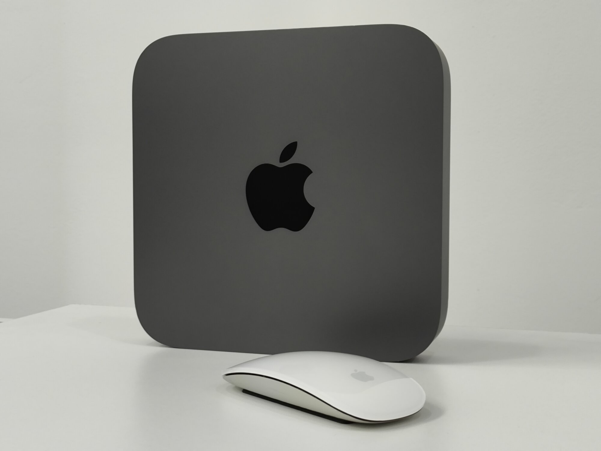 Apple Mac Mini 2018, i5, 3.0 GHz, 16 GB, SSD, macOS Sequoia