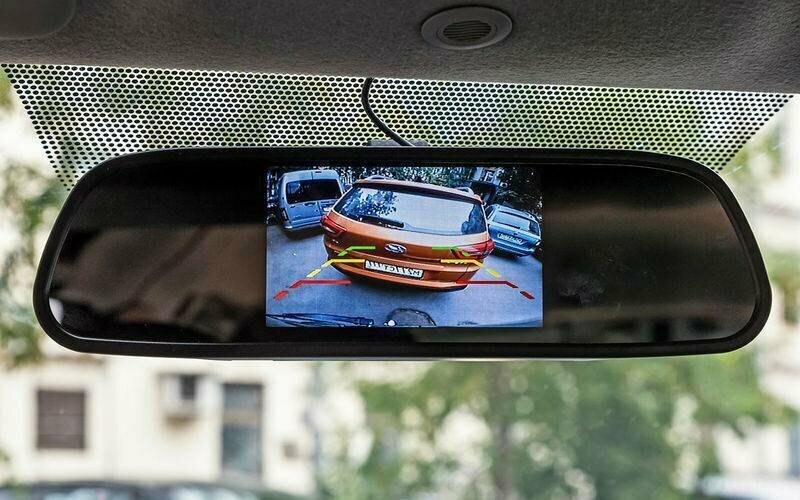 Парковочный комплект для Renault (Рено) зеркало монитор с камерой заднего вида в рамке госномера универсальный