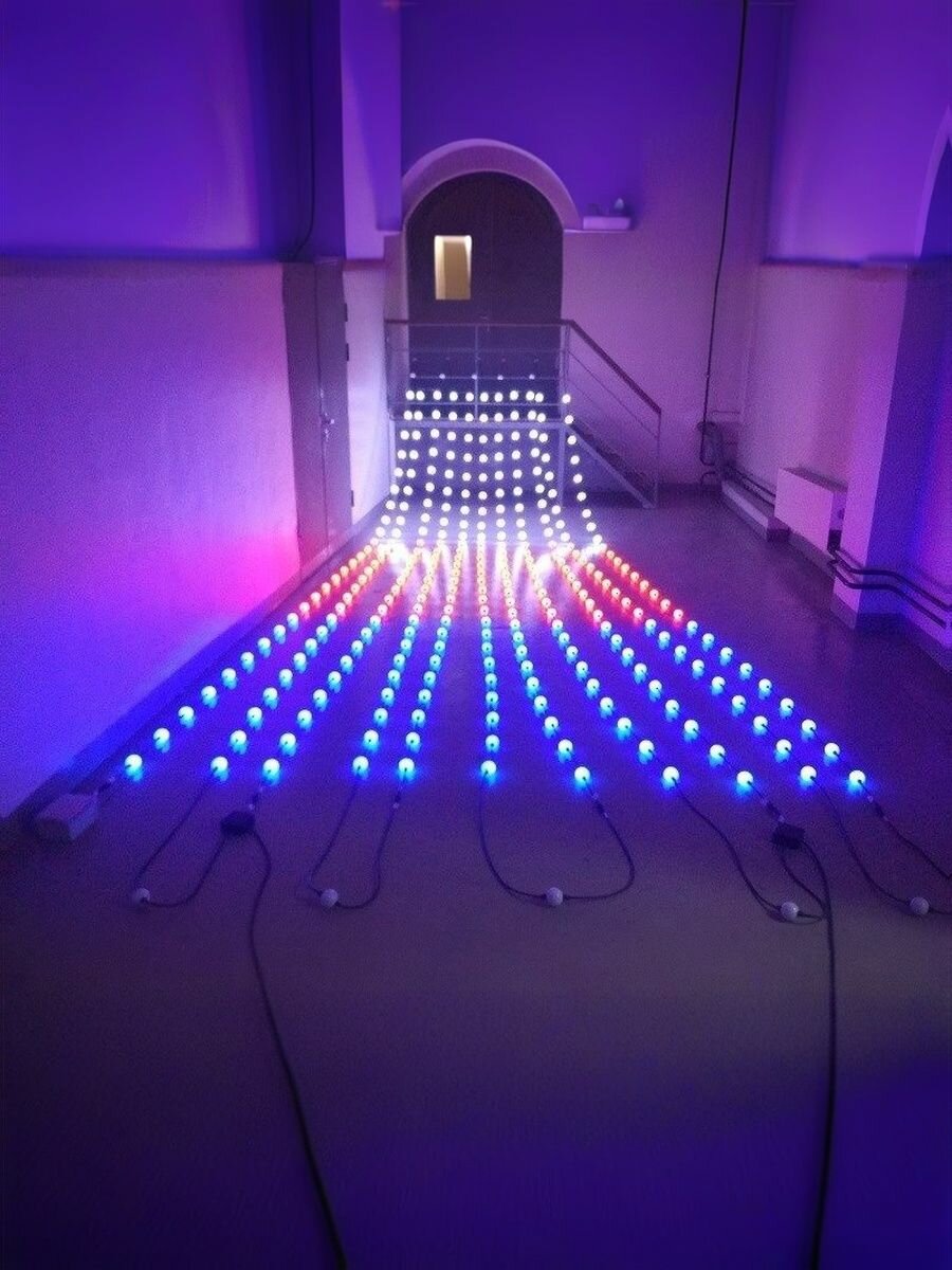 RGB 3D светодинамика для большой Ёлки 8 метров 30 линий