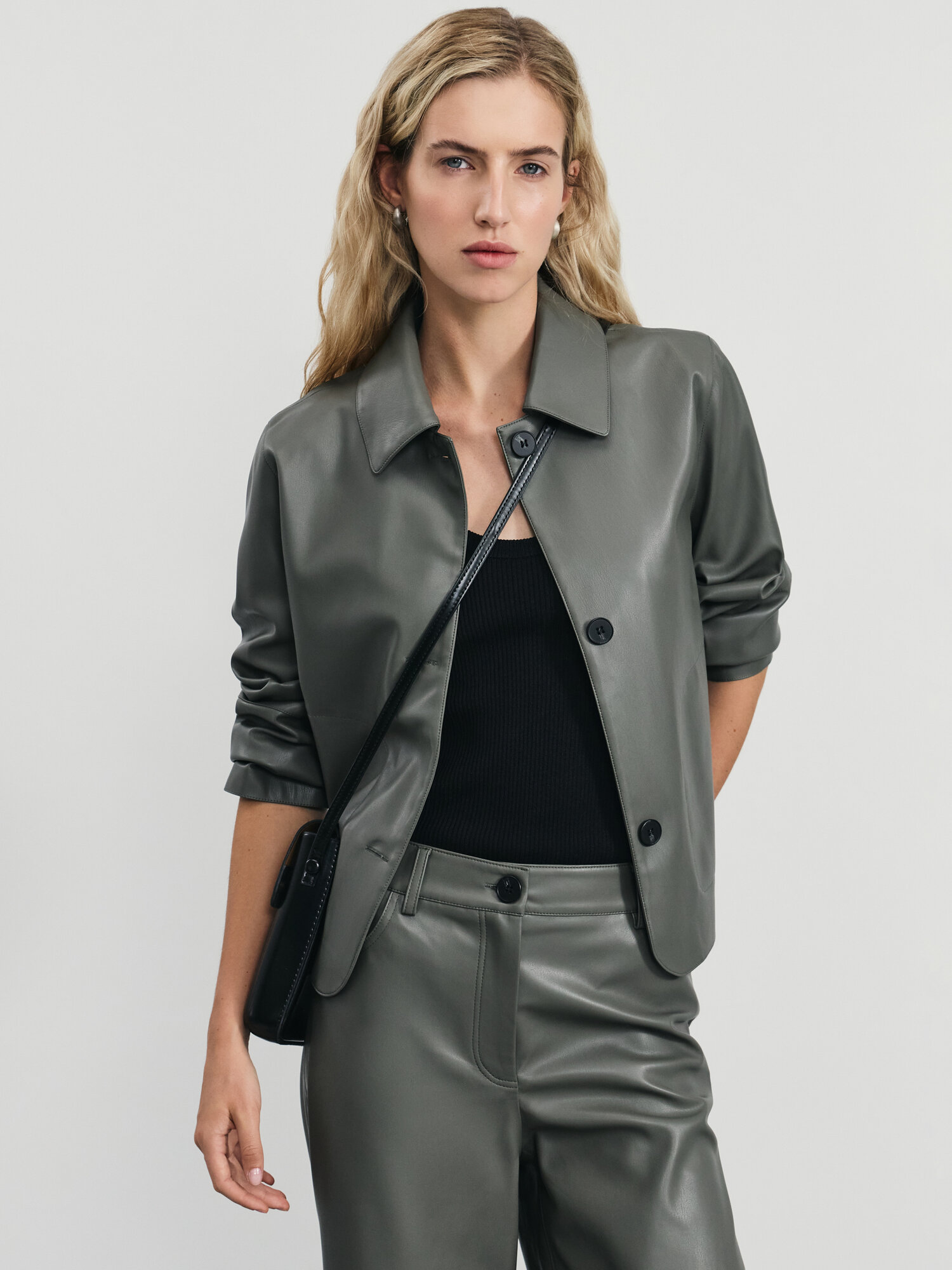 Пиджак Zarina размер S (RU 44) хаки/оливковый