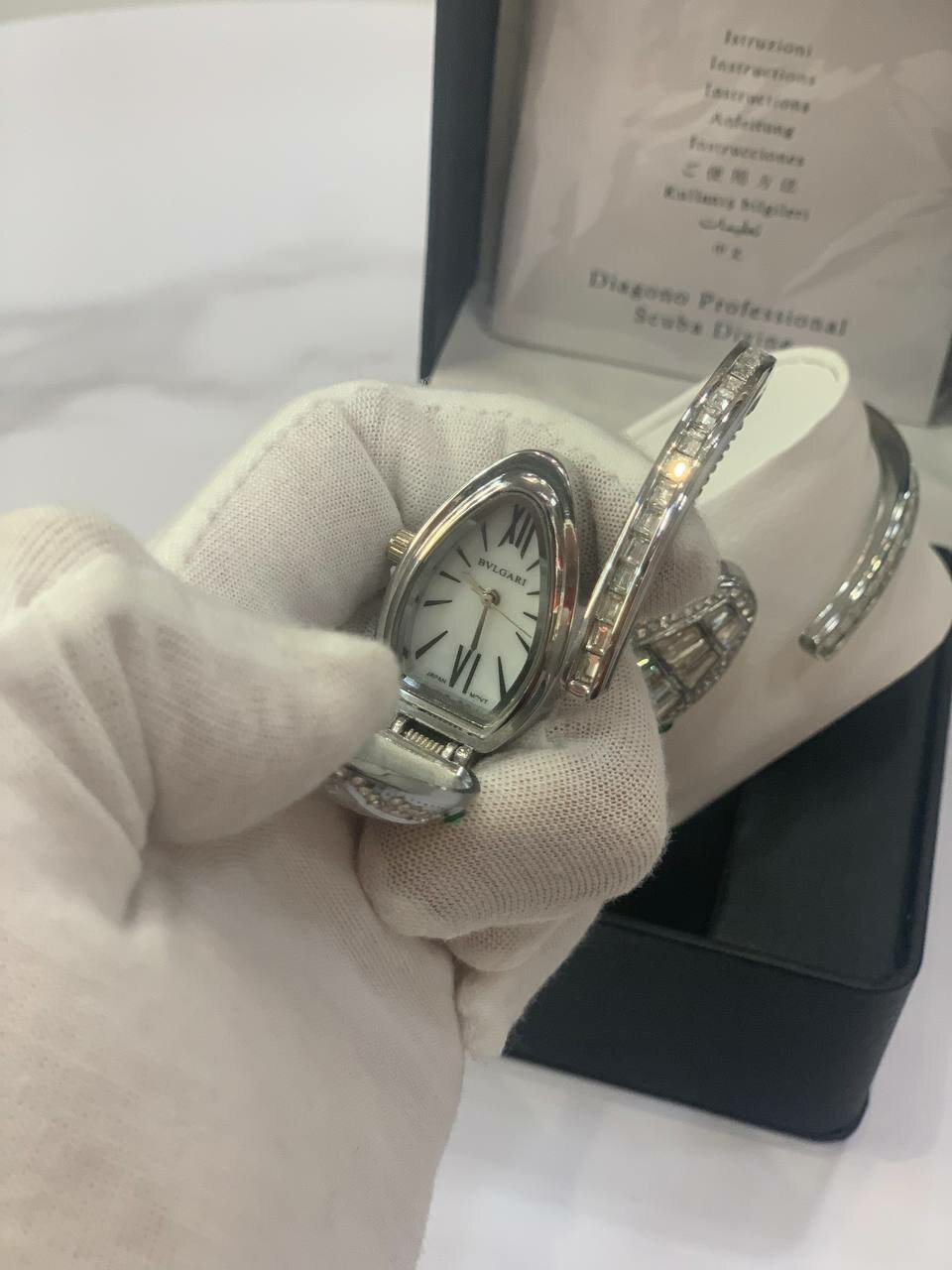 Наручные часы BVLGARI, белый, — фото 1