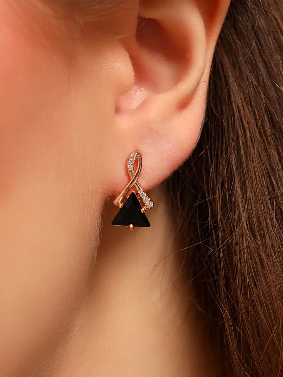 Комплект бижутерии: серьги, кольцо, размер кольца 18.5, черный — фото 1