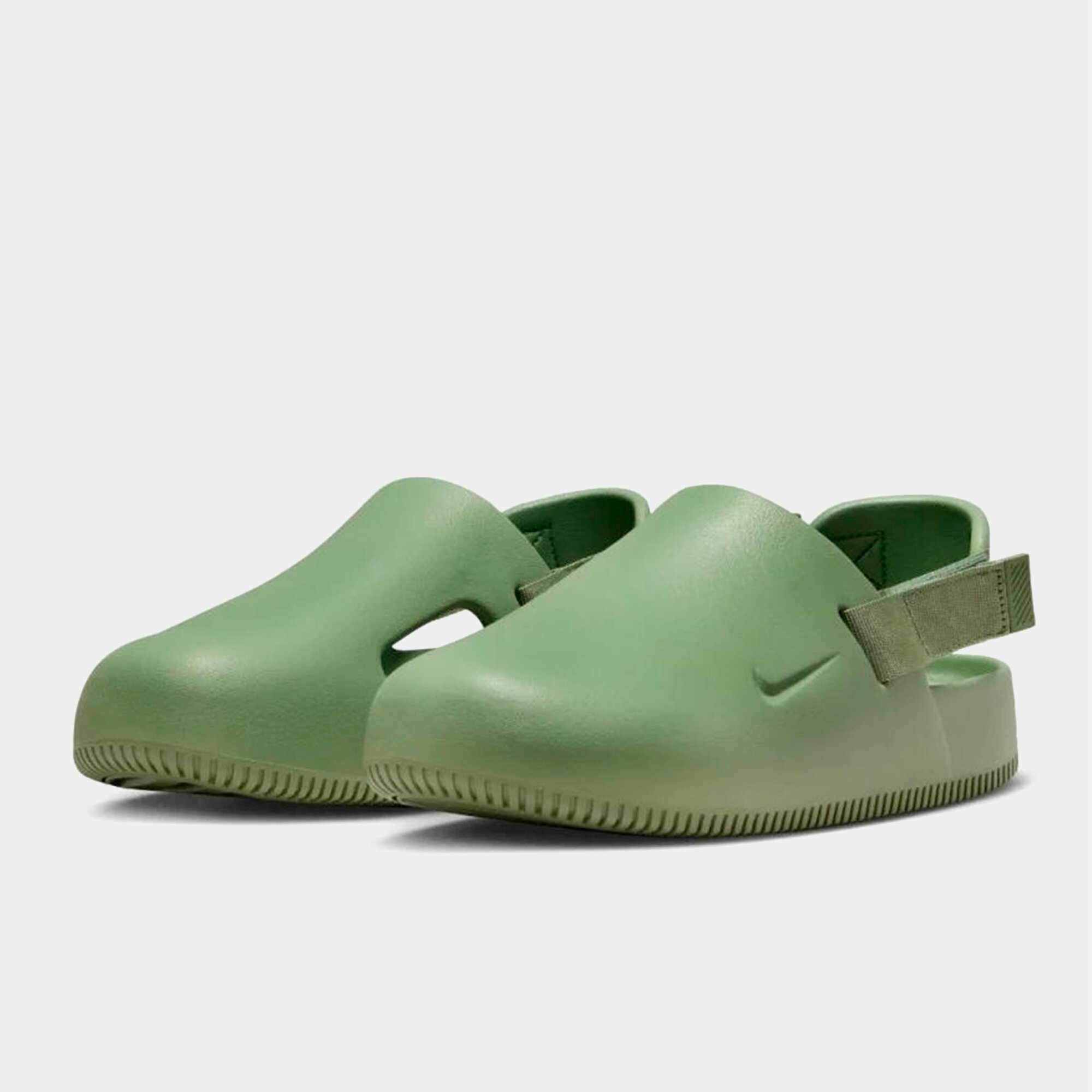 Сланцы NIKE, размер 9 US — фото 1