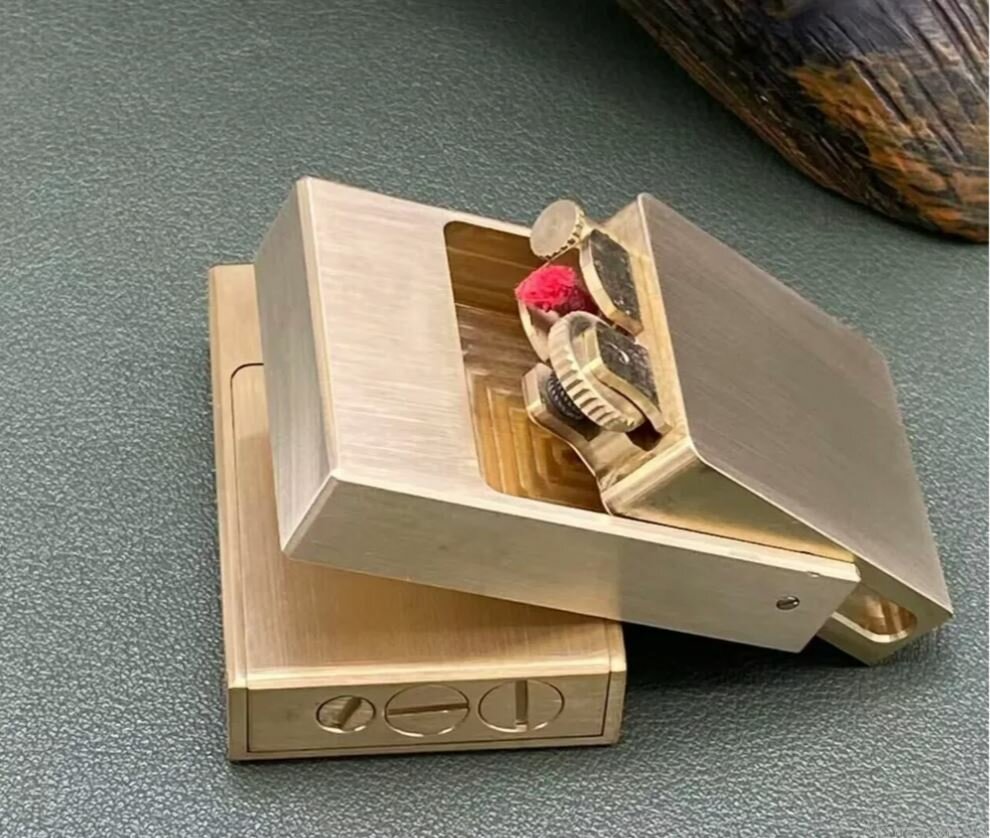 Бензиновая зажигалка карманная Винтаж Мистика в подарочной упаковке, НЕ заправленная