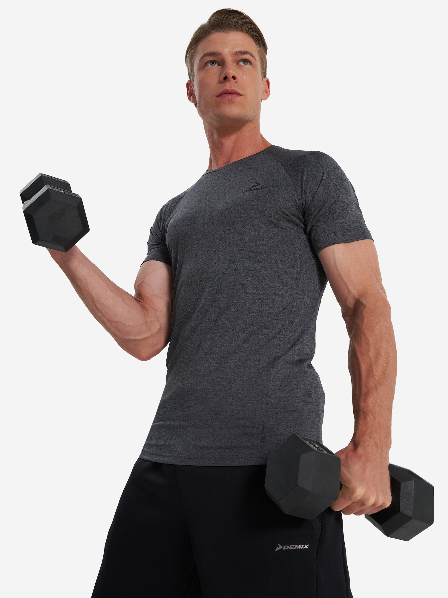 Футболка спортивная Demix, размер 48, темно-серый — фото 1