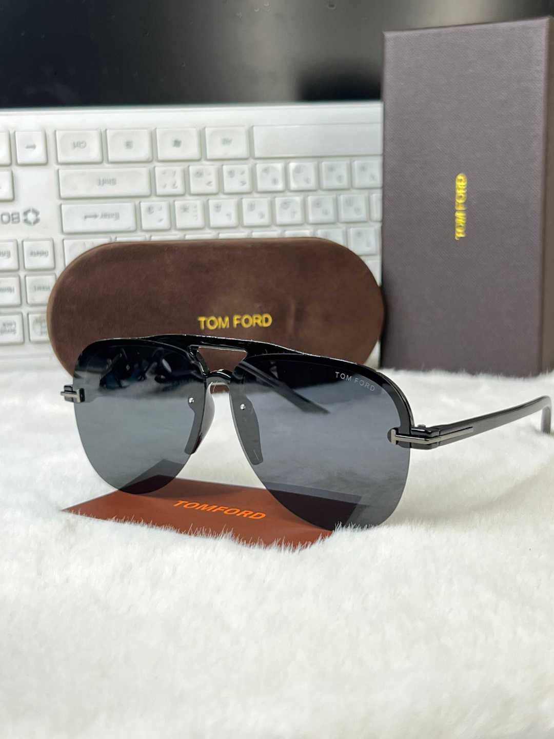 Солнцезащитные очки