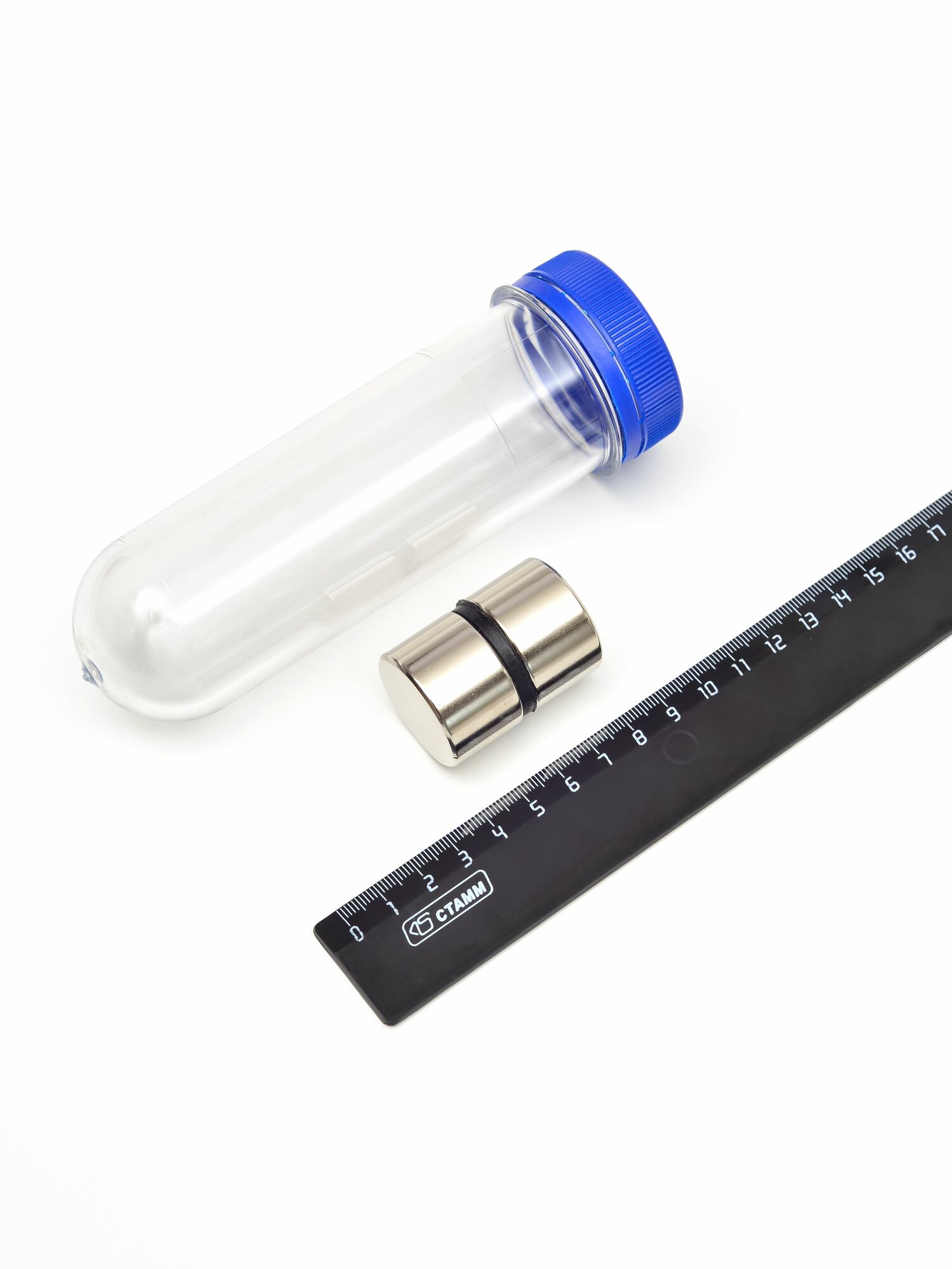 Неодимовые магниты 30х20 мм, диски, набор 2 шт. в тубе — фото 1