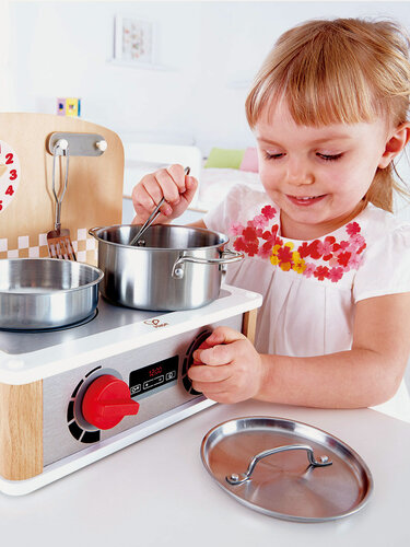 Изображение товара Детский игровой набор Hape Кухня 2 в 1 (плита и посуда) E3151_HP