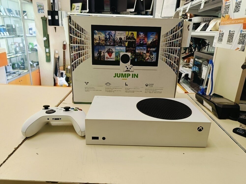 Игровая приставка Microsoft Xbox Series S 512 ГБ SSD, без игр, белый