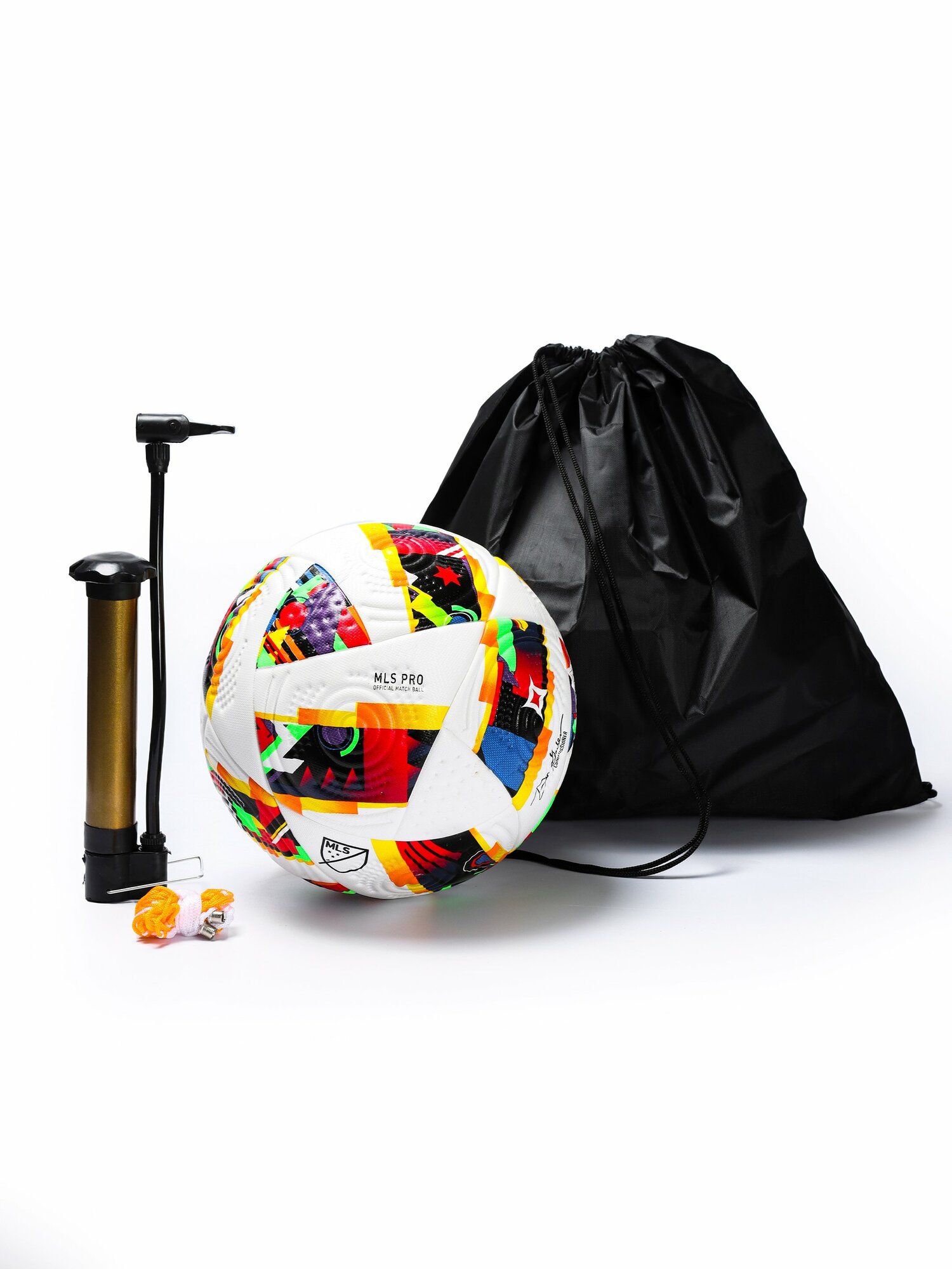 Футбольный мяч с насосом и аксессуарами / Nasos va aksessuarlar bilan futbol to‘pi