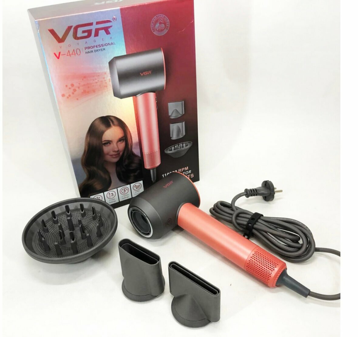 Фен VGR V-440, мощность 1400Вт, подача холодного воздуха, защита от перегрева