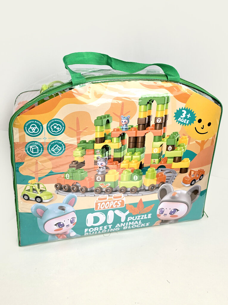 Конструктор детский от , 100 деталей, с фигурками и машинкой — фото 1