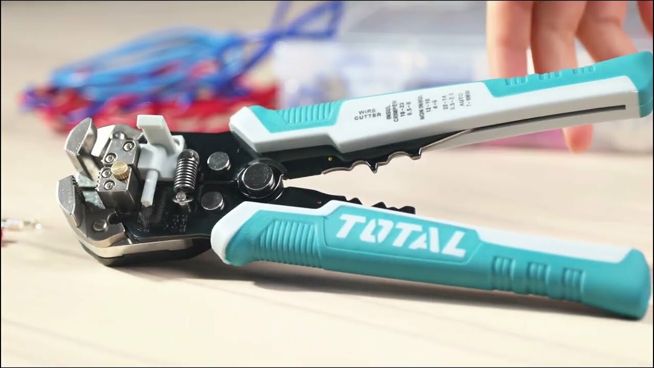 Стриппер TOTAL THT152429, для снятия изоляции, 210 мм, бирюзово-серый, 0,5-6 мм