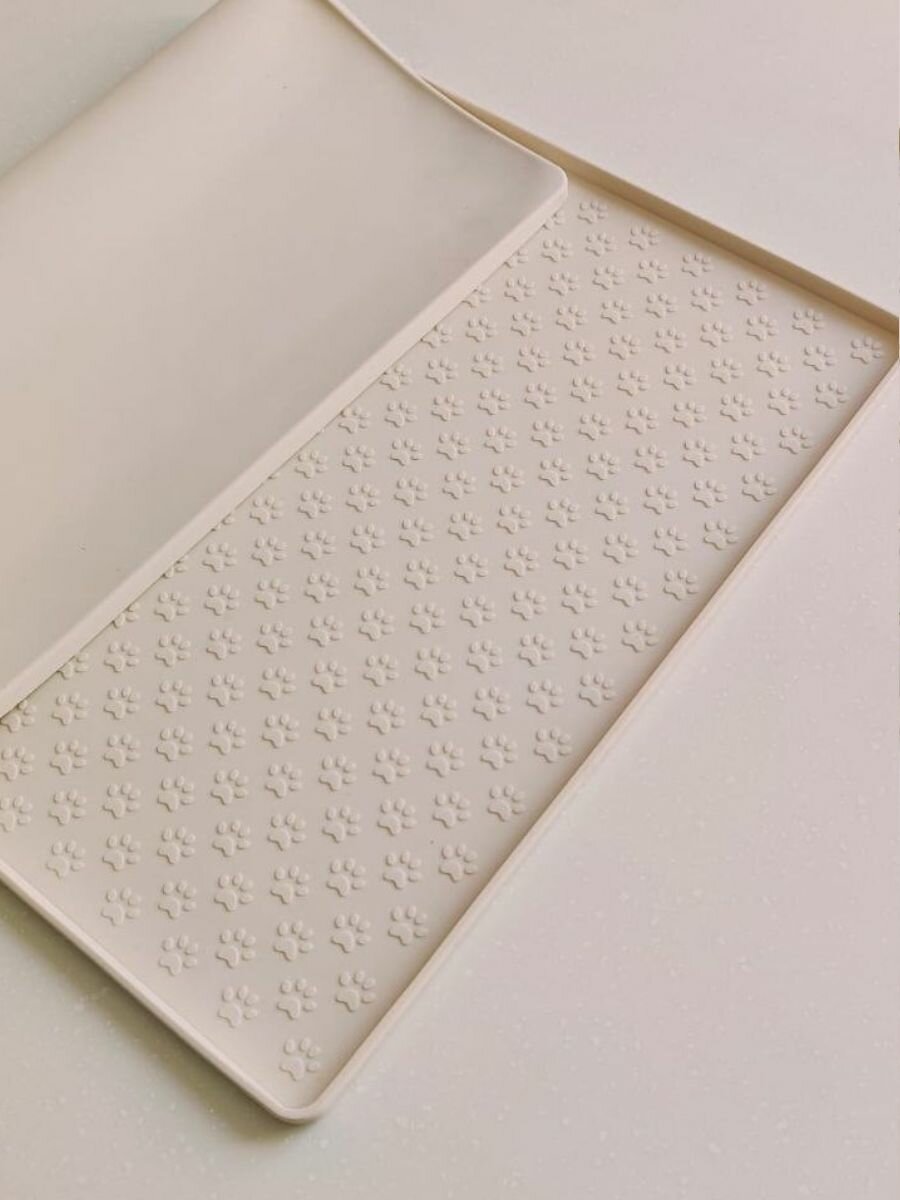 Изображение Лоток для собак под пеленку 40х60 коврик силиконовый с бортиком кремовый