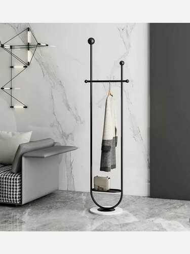Изображение товара Напольная вешалка VOSline, стойка интерьерная, черная на белом основании 191x33 см