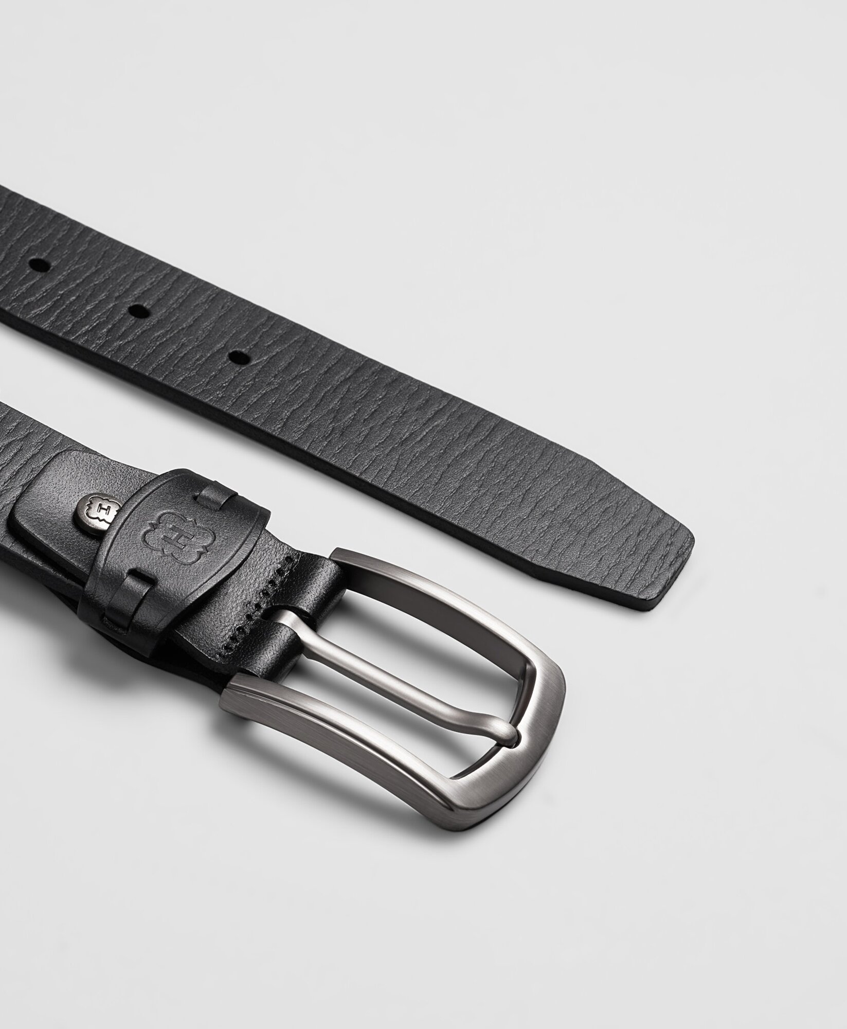 Ремень HENDERSON для мужчин, размер 115, черный — фото 1