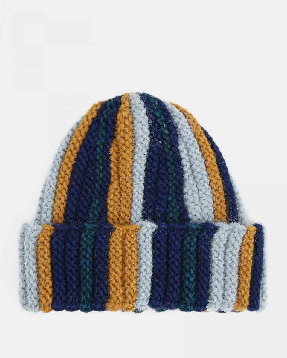 Шапка для женщин