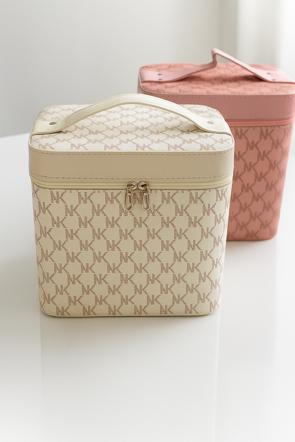 Бьюти-кейс ширина: 23.5 см., высота: 23 см., , белый, — фото 1