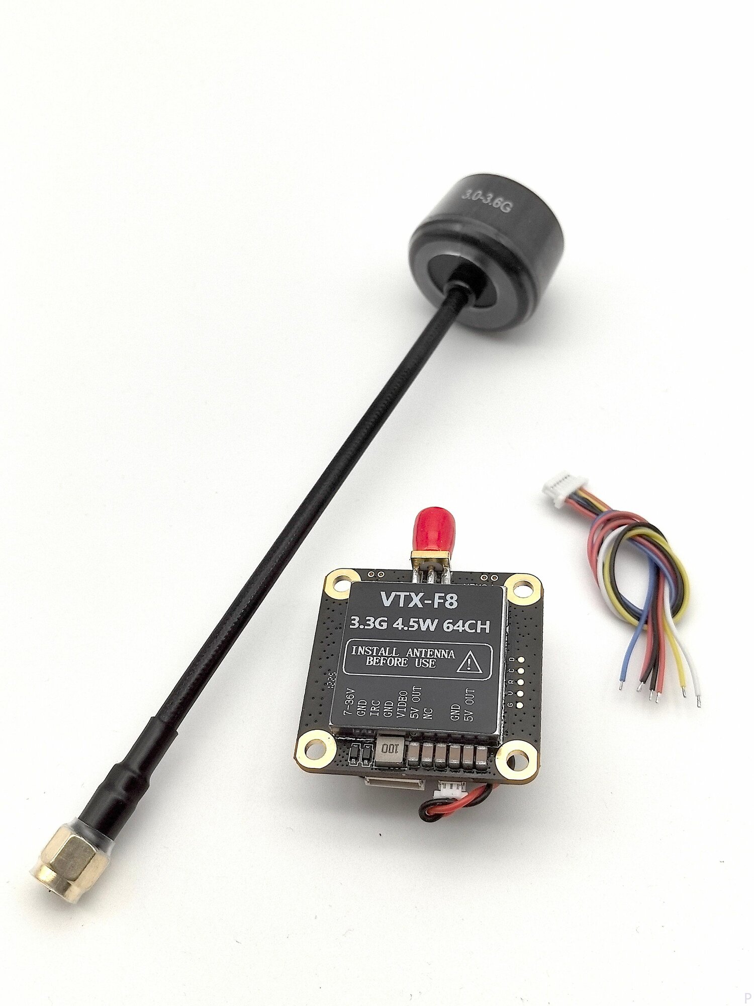 Flyto VTX-F8 3.3G (3060 МГц - 3500 МГц) 4.5W 64ch VTX Беспроводной аналоговый передатчик дальнего действия с поддержкой установки летающей башни (30.5 * 30.5mm) Установка отверстия M3