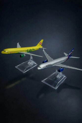 Изображение товара Набор металлических моделей самолетов Аэрофлот и S7