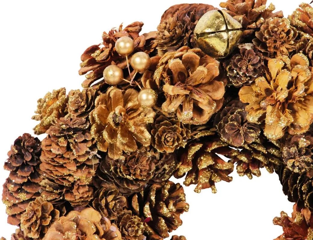 Новогодний венок из шишек 