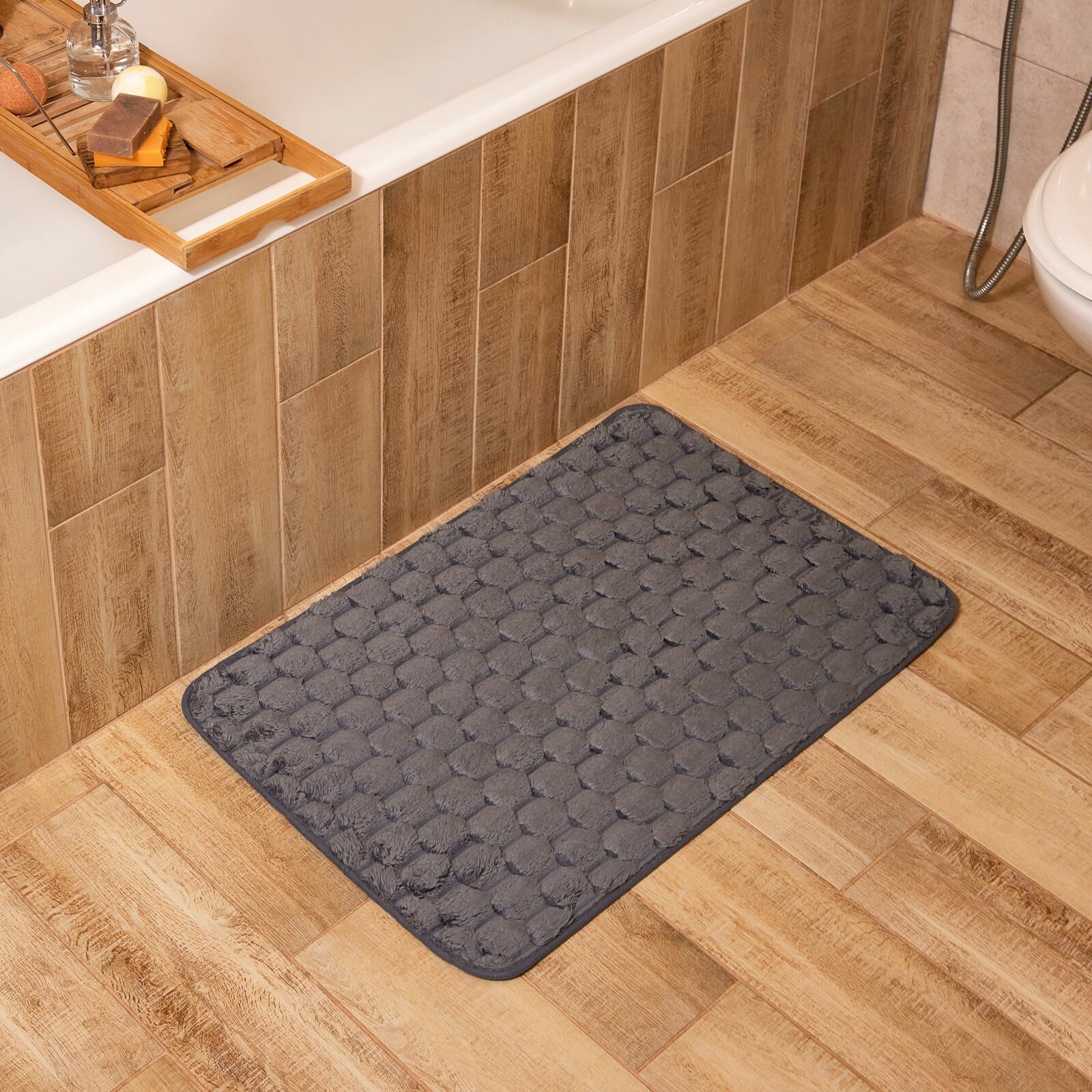 Коврик для ванной подарочный Ромбы  50х80 см серый