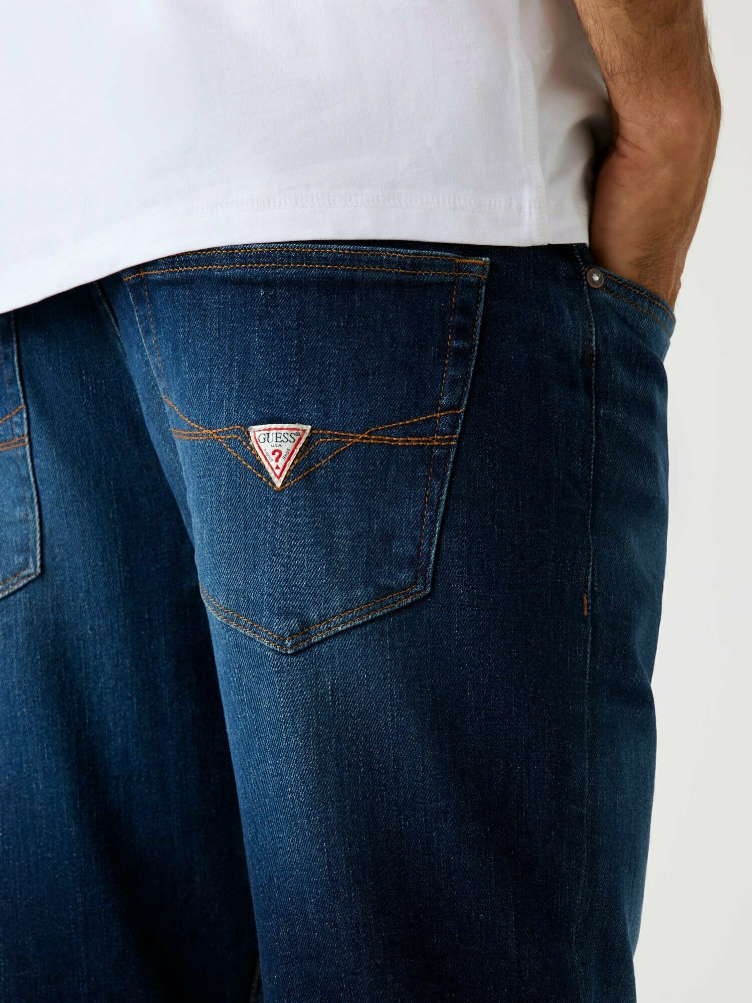 Джинсы зауженные GUESS, размер 32/34 JEAN, серый — фото 1