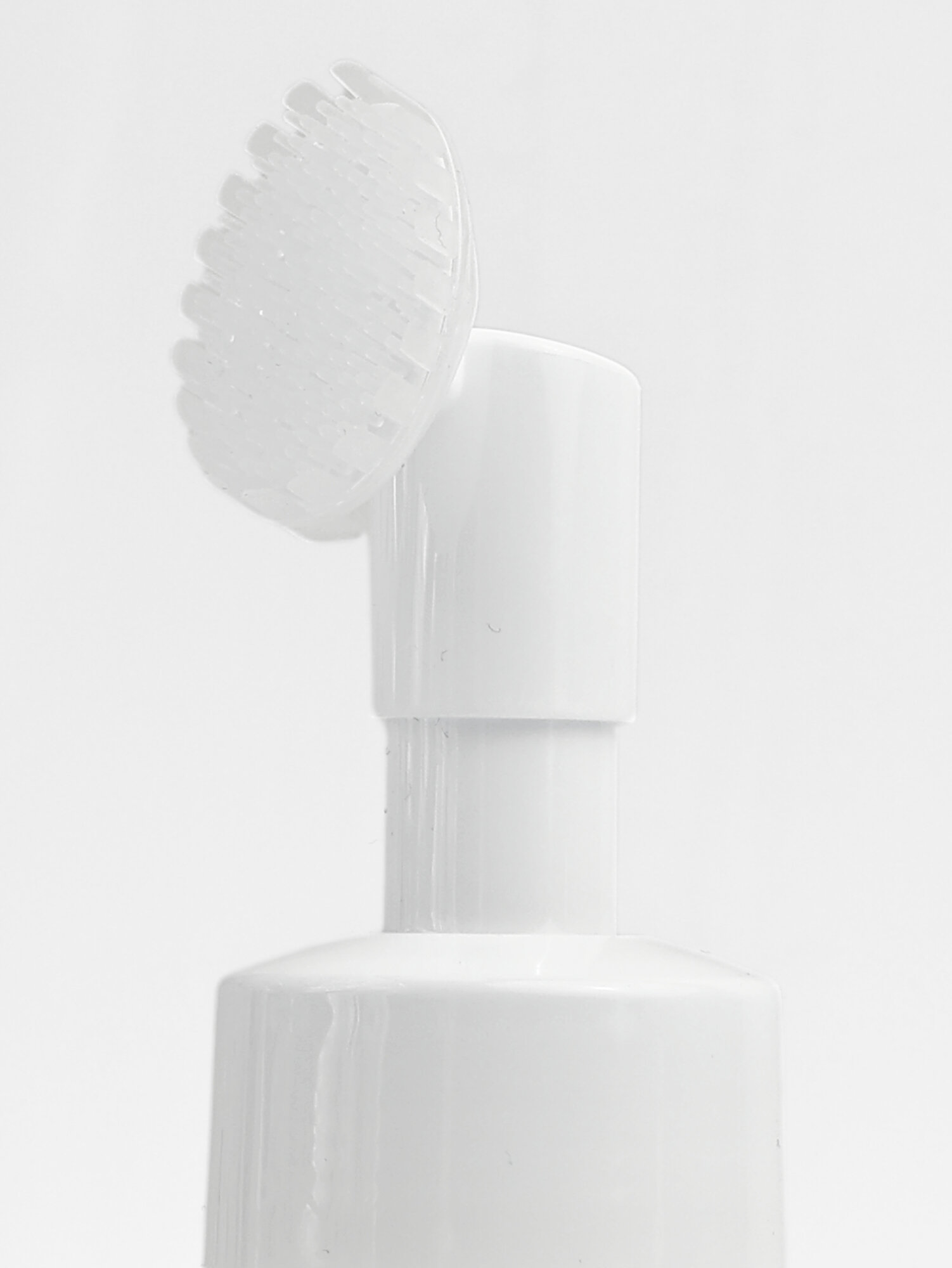 BIOAQUA Rice Raw Pulp Clean Mousse — пенка для умывания лица с рисовым экстрактом, 120 мл — фото 1