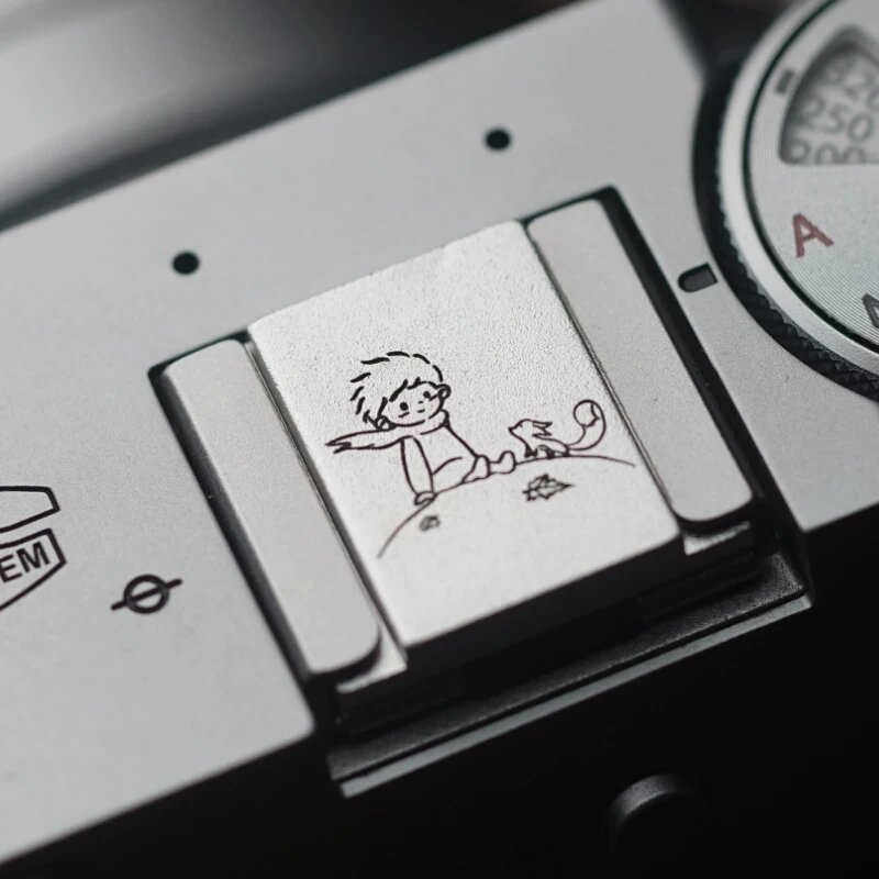 Крышка горячего штыря с иллюстрацией Маленького принца для камер Canon Nikon Fujifilm XT Series