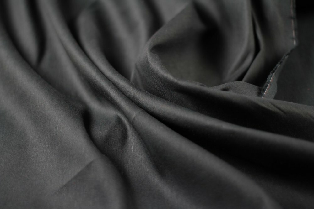 фото Ткань черный лен с эластаном