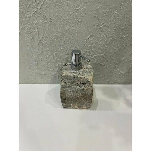 Дозатор для жидкого мыла