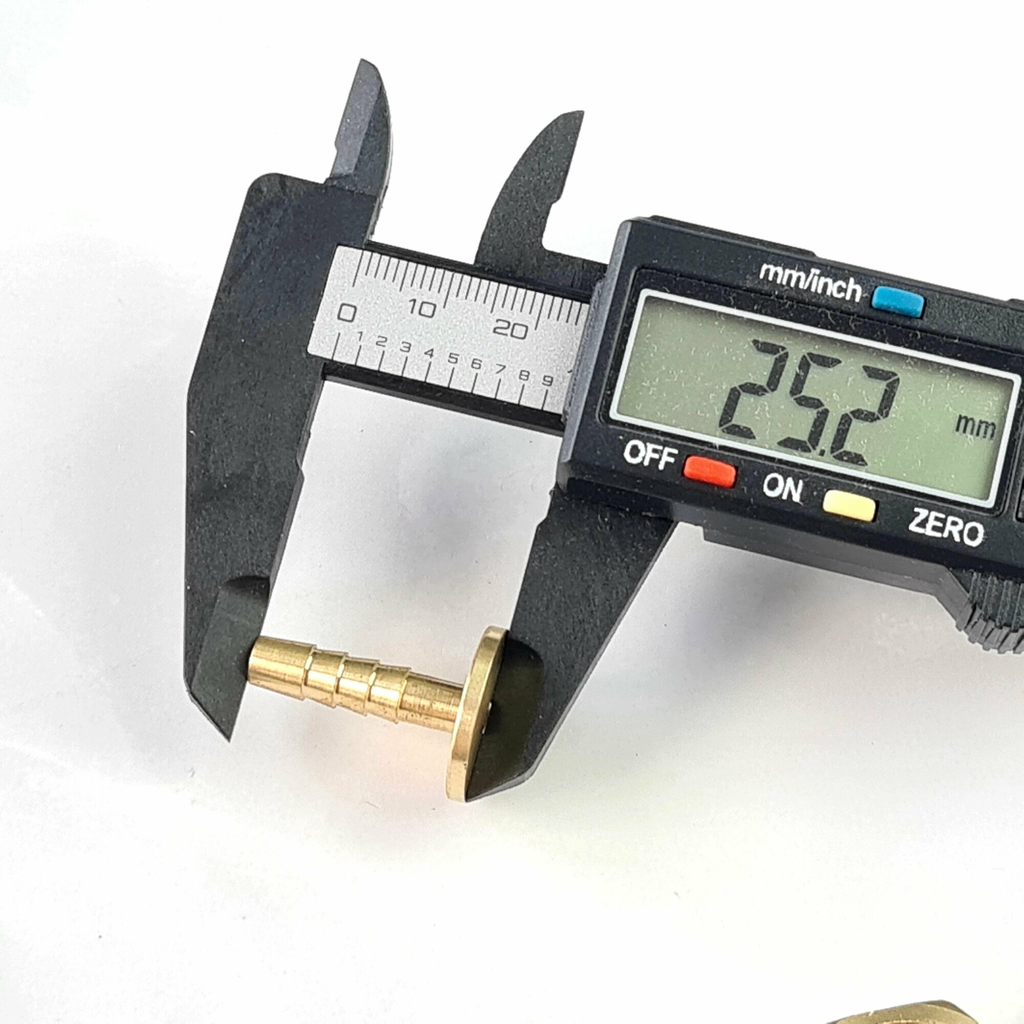 Наконечник Профитт латунный с подвижной гайкой ВР 1/2" 6 мм + хомут — фото 5