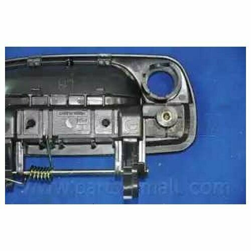 Ручка двери Parts Mall ehau062fl 920₽