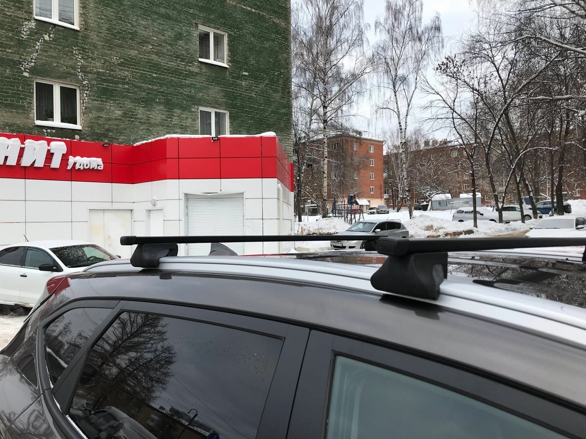 Багажник на интегрированные рейлинги для Chery Tiggo 4 Pro / Чери Тигго 4 Про Интегра с прямоугольными дугами 120 см — фото 1