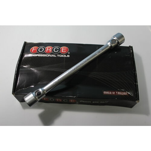 Ключ Баллонный (27 х 30 мм) 400мм FORCE 6772730