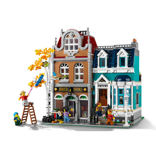Конструктор LEGO Creator 10270 Книжный магазин, 2504 дет. конструктор lego creator 40108 тележка с воздушными шариками