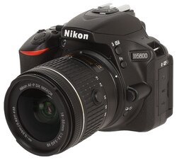 Фотоаппарат Nikon D5600 Kit