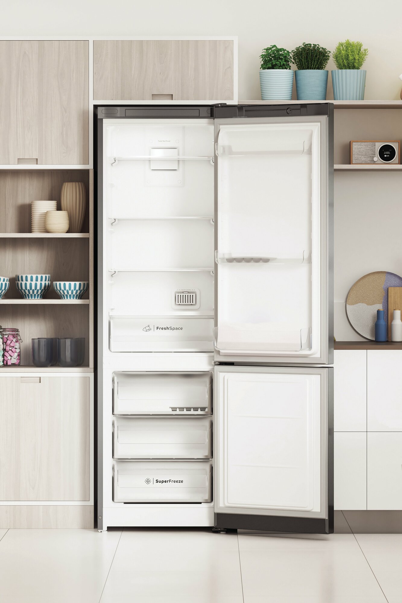 Холодильник Indesit ITS 5180 X, 3 дверных полки, серебристый - фотография № 7