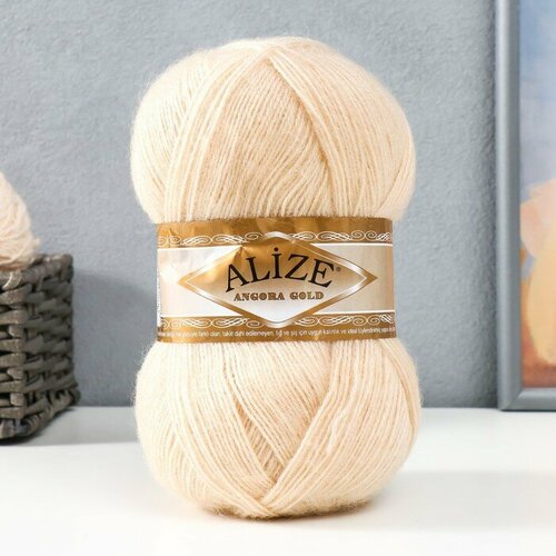 Пряжа ALIZE Angora Gold, 550 мх100 г, 67 молочно-бежевая пряжа alize angora gold 67 молочно бежевый