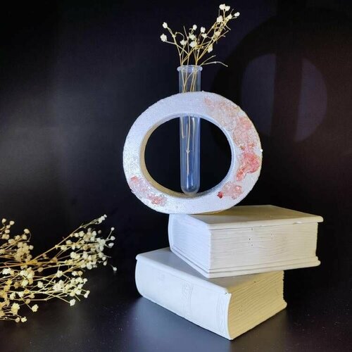 Ваза Натали из эпоксидной смолы и гипса 1850₽