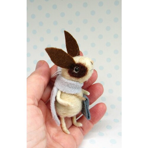 Игрушка войлочная. Кролик -подвеска. Ручная работа
