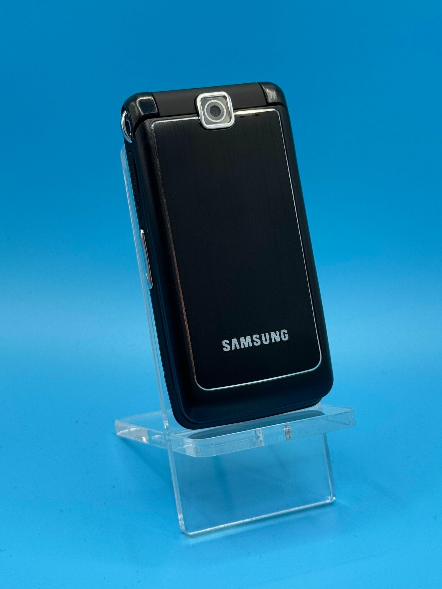 Мобильный телефон Samsung S3600
