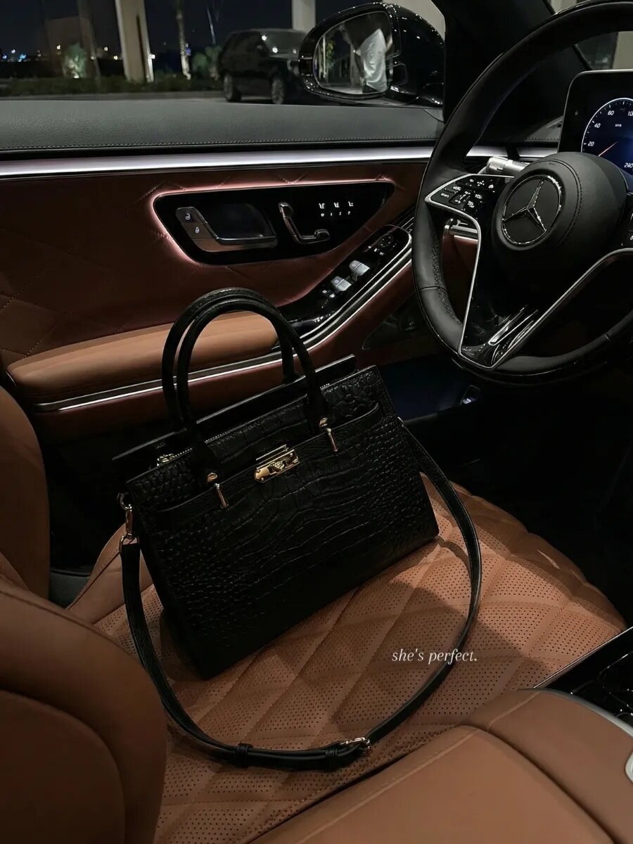 Сумка тоут Daniele Riccardi, фактура тиснение, черный — фото 1