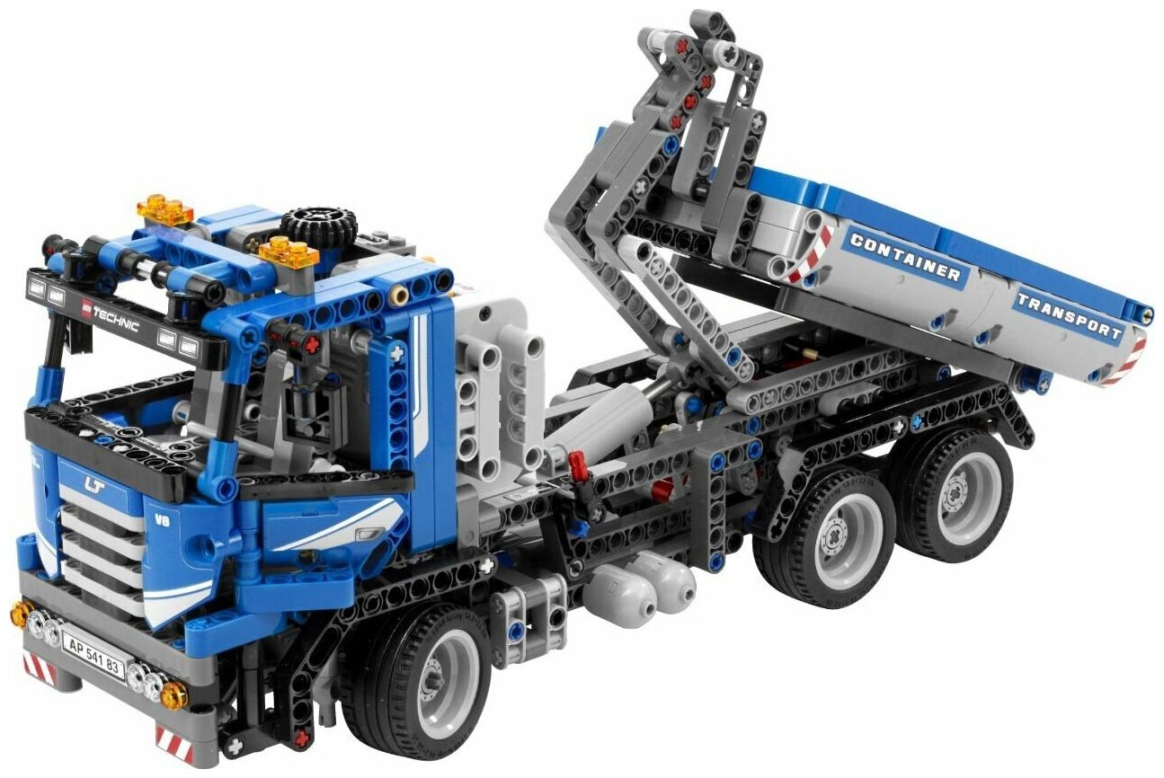 Конструктор LEGO Technic 8052 Контейнеровоз — фото 1