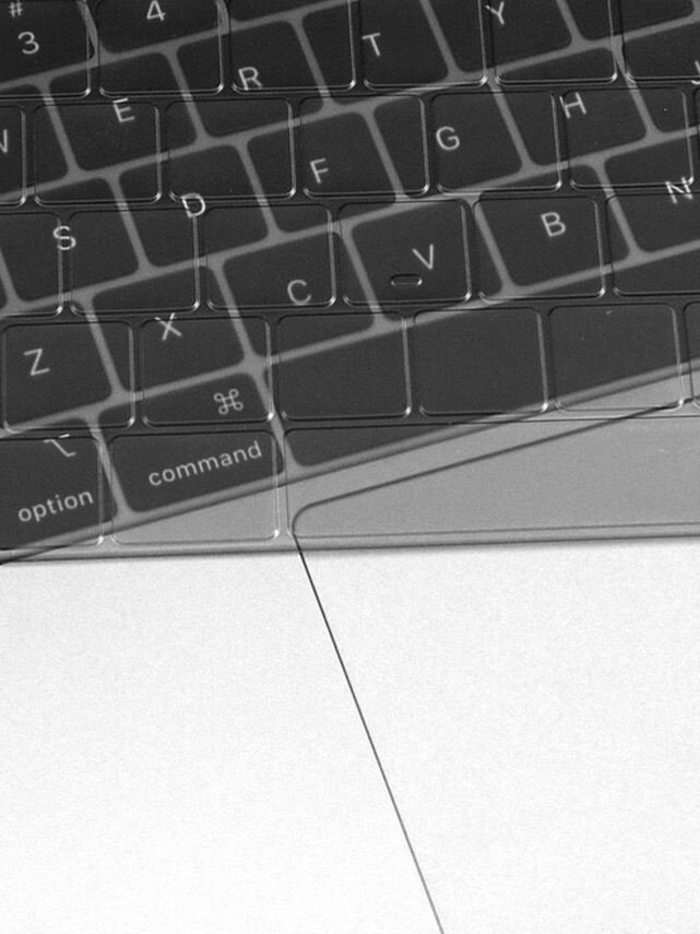 Защитная накладка на клавиатуру MacBook Pro 14/16 Air 13.6/15 Макбук Про 14/16 13/15 Европейская раскладка Цвет: Серый — фото 1