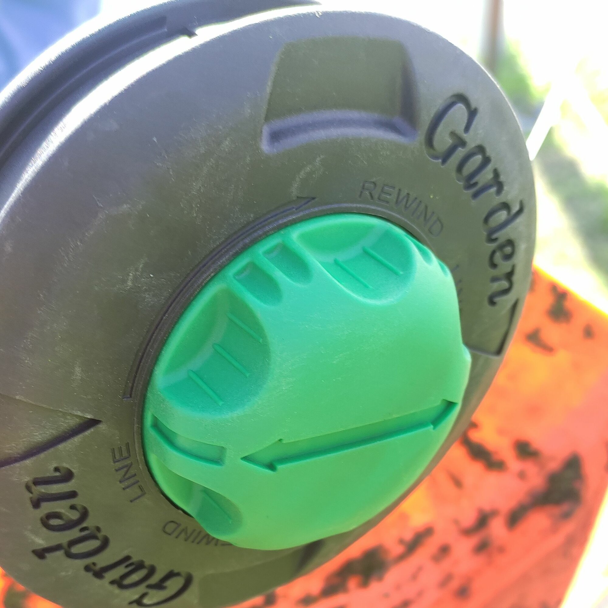 Катушка (головка) триммерная (гайка М10х1.25 левая Автоматическая вместительный корпус)