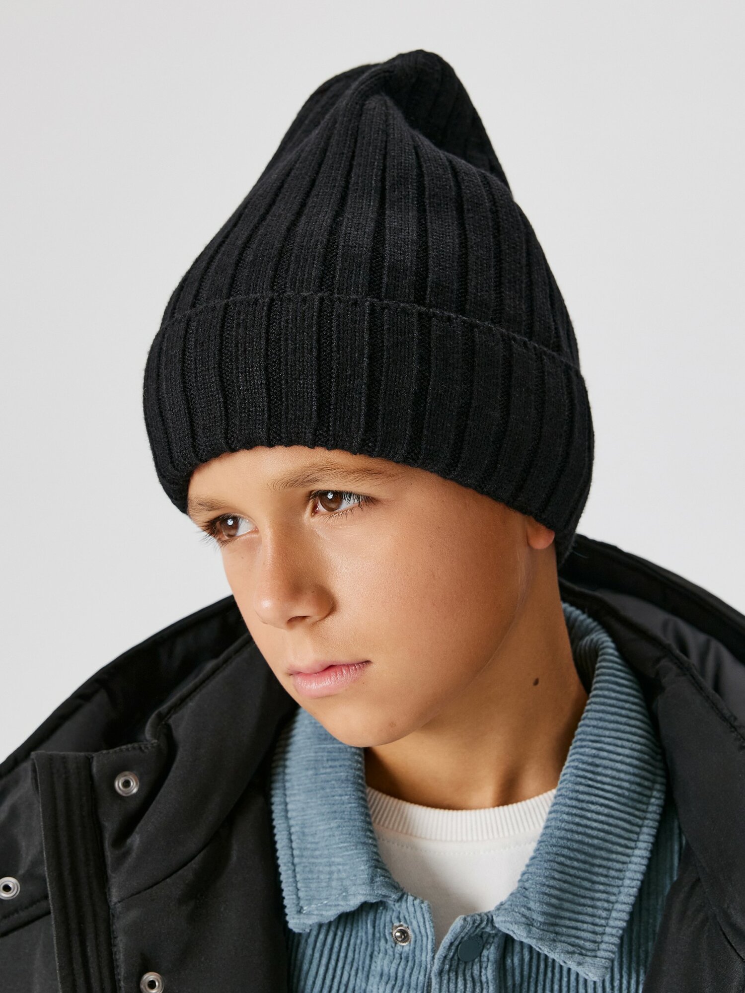 Шапка Acoola для мальчиков размер 50-52 черный