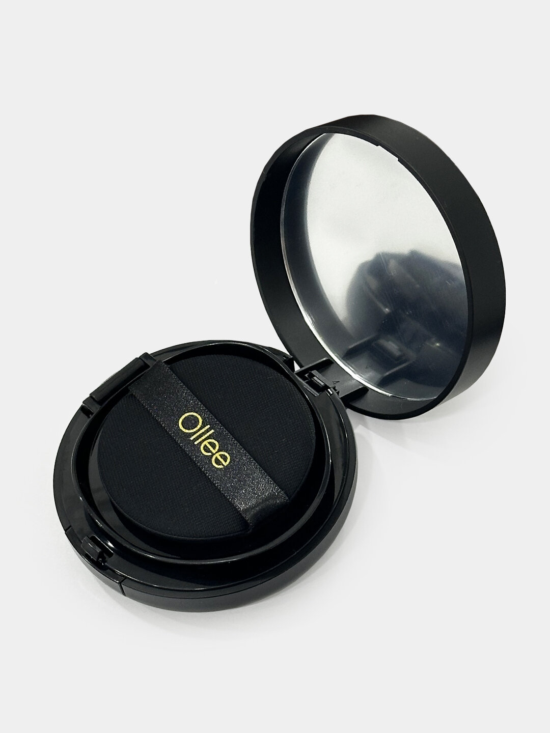 BB-кушон средний оттенок (тон 02) с SPF 50+ PA++++ матовым финишем — фото 1